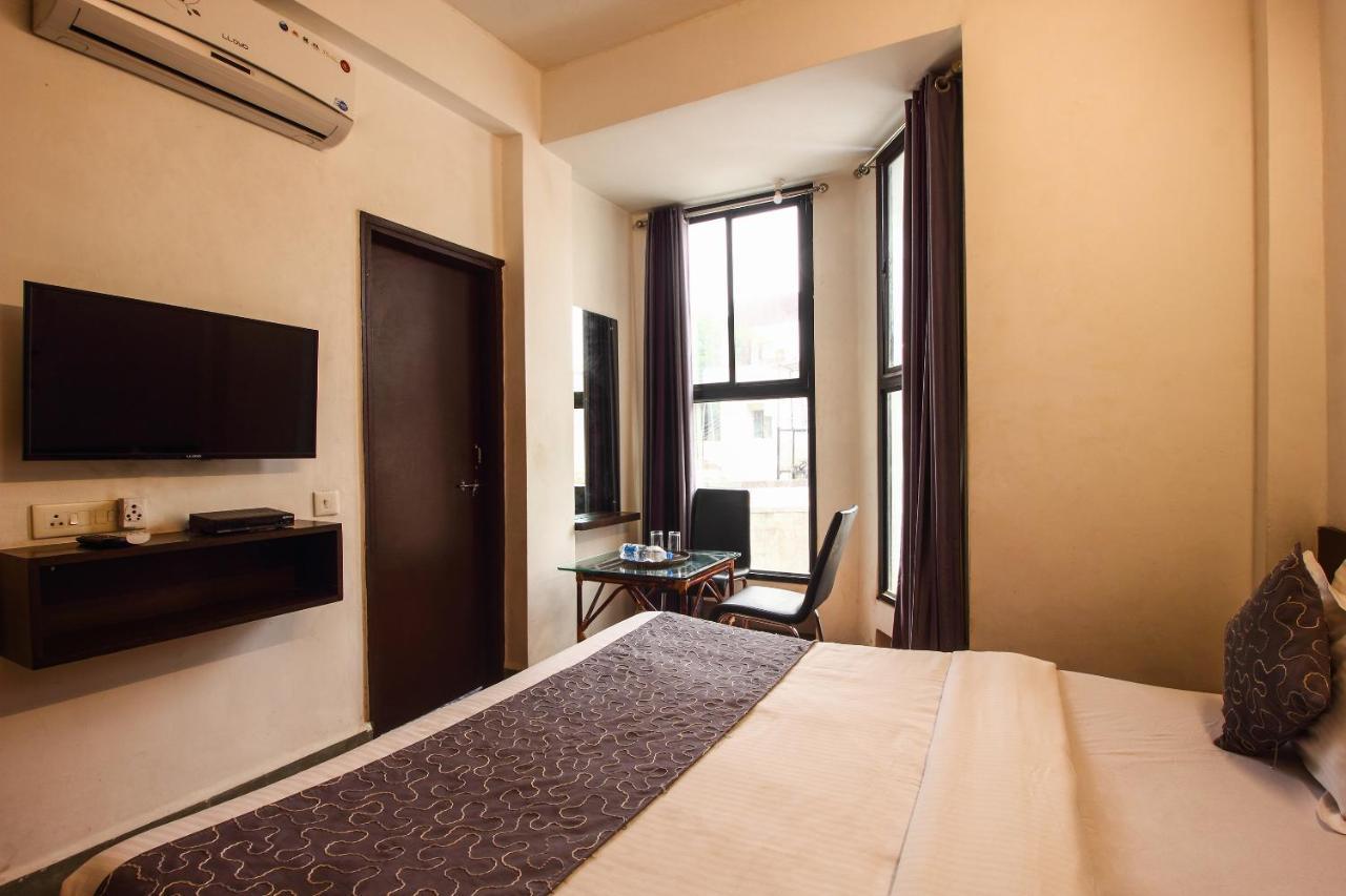 Oyo 3802 Hotel Nirmal Residency Aurangabad  Exterior photo